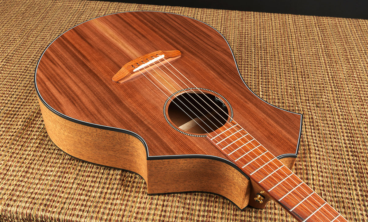 Custom Cm Acoustic Guitar Redwood Mahogany